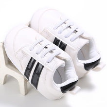 Load image into Gallery viewer, Pu Leather Sports Shoes