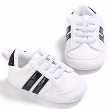 Load image into Gallery viewer, Pu Leather Sports Shoes