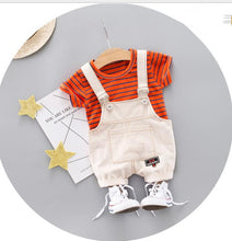 Load image into Gallery viewer, Worsted Infant Clothing Set